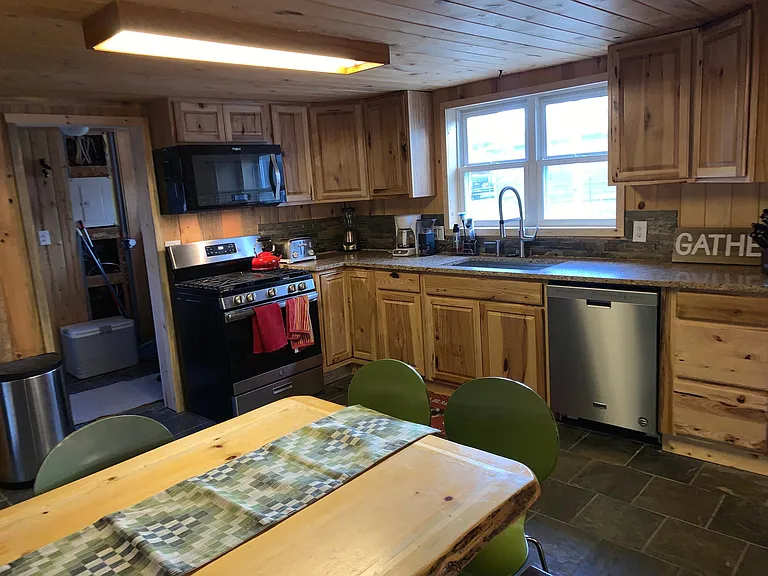 Kitchen with newer appliances