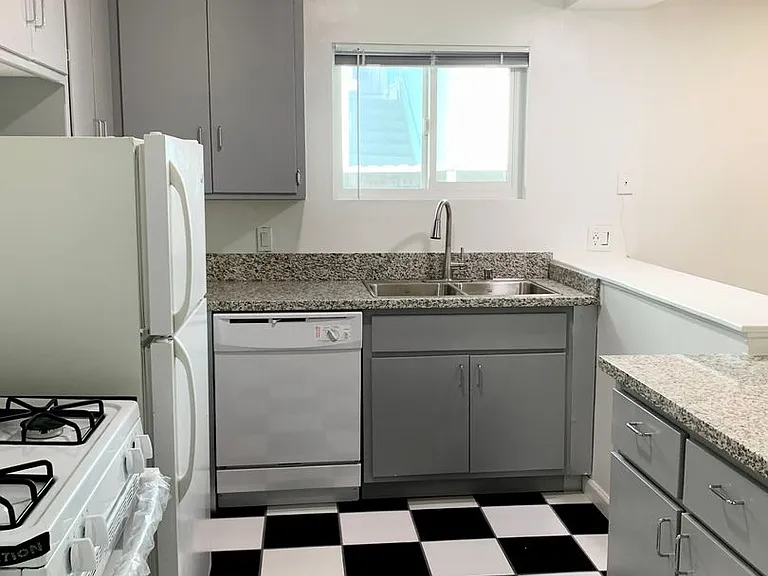 3771 Vinton Ave — Photo 5