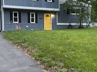 12402 Locustgrove Rd, Henrico, VA 23238