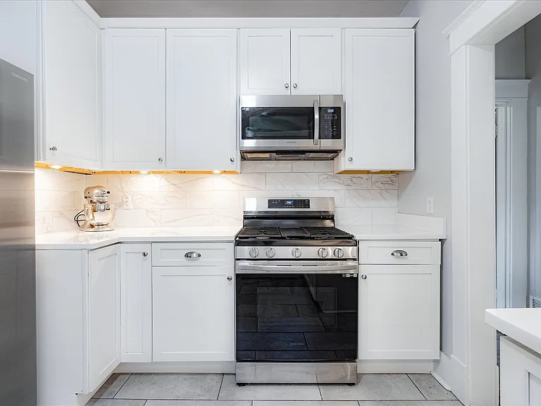 920 N Barksdale St — Photo 13