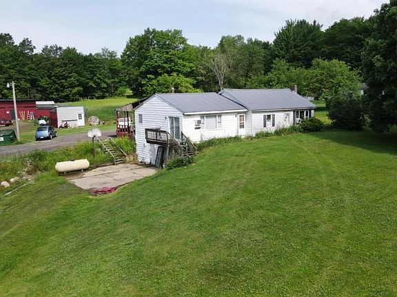 2nd image of 17315 Phelps Rd