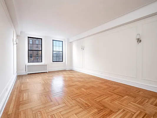 Rented by City Connections Realty | media 15