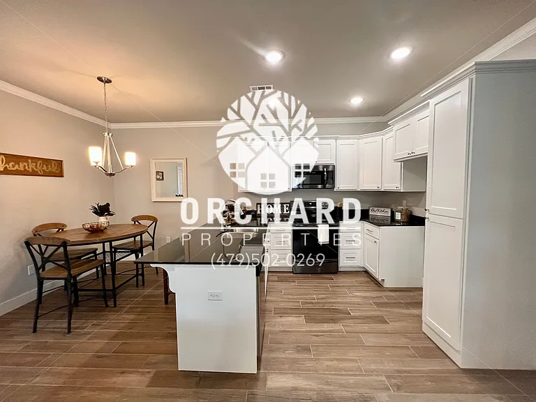 3001 N Conway Dr — Photo 5