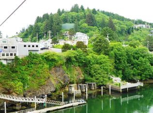 60 SE Bay St, Depoe Bay, OR 97341