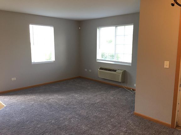 3rd image of 1515 Silverstone Dr