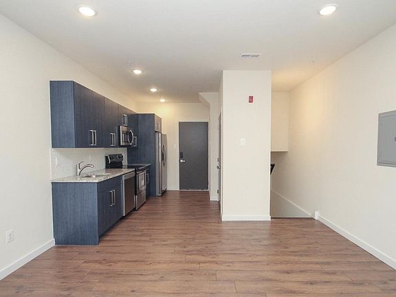 2nd image of 6211 Haverford Ave #2