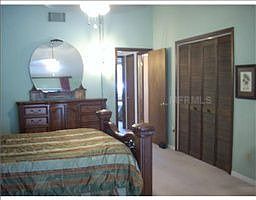 4th image of 2922 Moore Dr