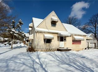 35 E Burns Ave, Akron, OH 44310