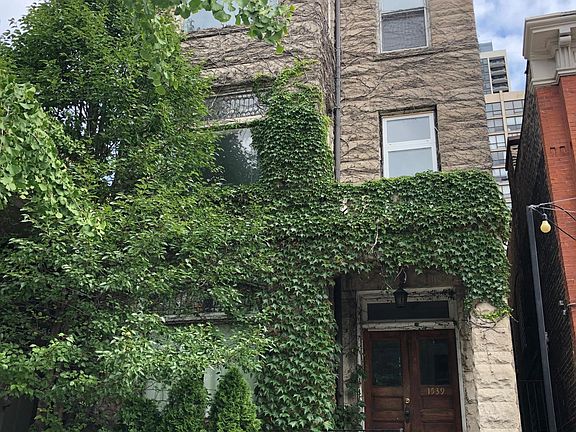 2nd image of 1538 N Wells St #3