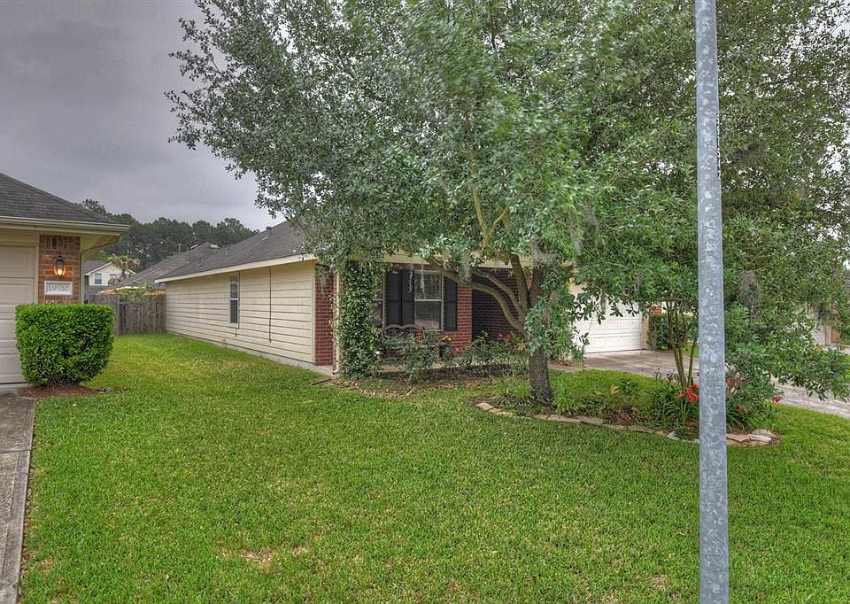 1st image of 19906 Karlanda Ln