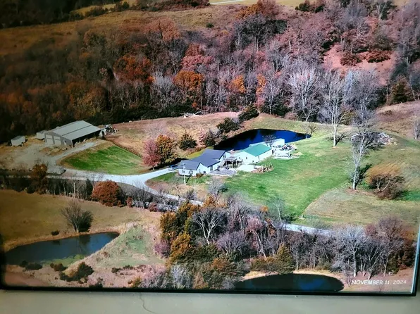 38792 Deerwood Trl, Unionville, MO 63565