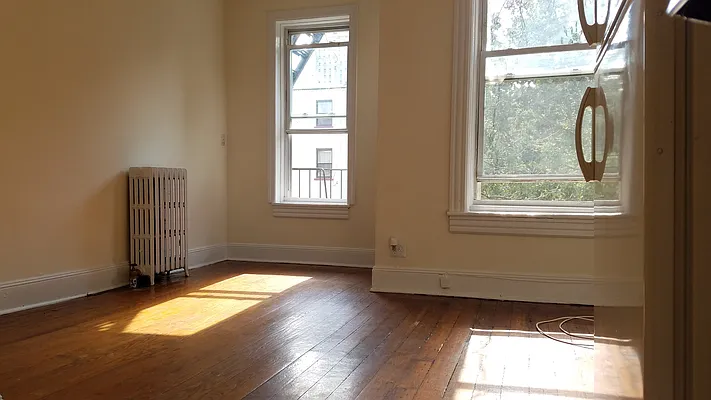 Rented by Brooklyn Heights Real Estate Inc | media 7