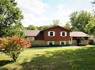 11890 Lockage Rd NW, Canal Fulton, OH 44614