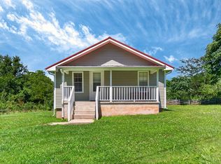 11072 Old Highway 28, Pikeville, TN 37367