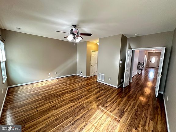 5th image of 6504 Feather Edge Ct