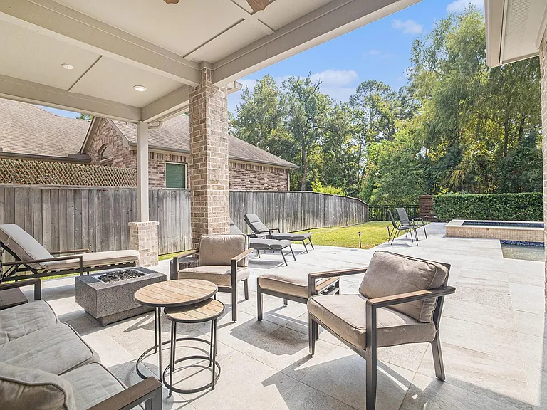 206 Liatris Ct — Photo 21