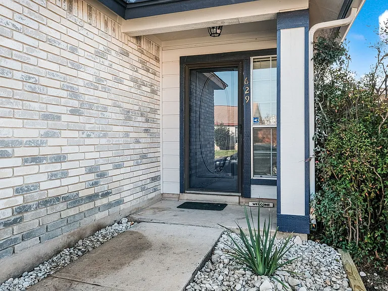 629 Fern Meadow Dr — Photo 7