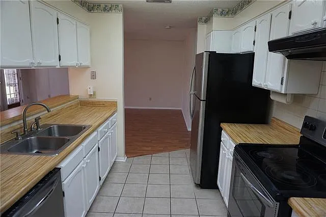 4216 Loire Dr — Photo 15