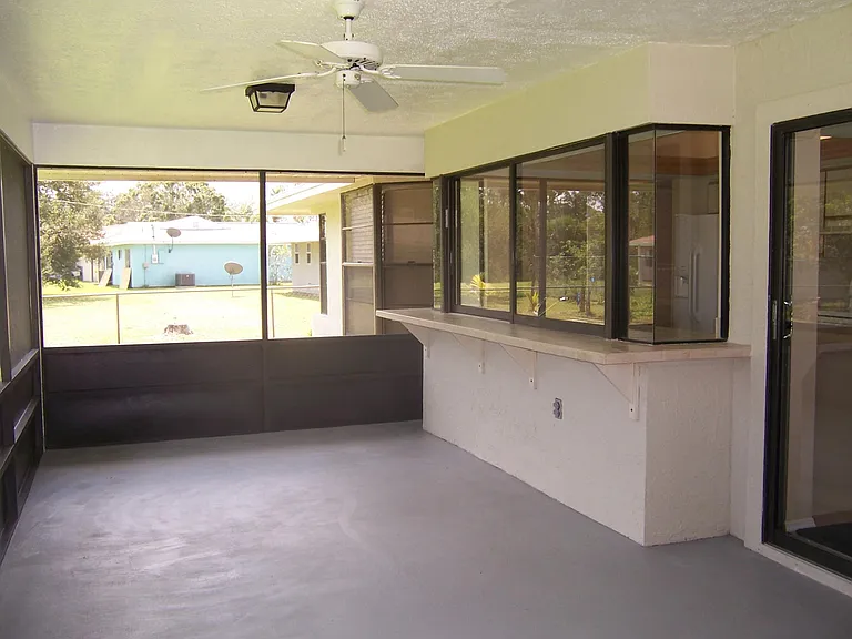 2163 SE Shelter Dr — Photo 16