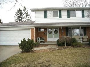 14472 Royal Dr, Sterling Heights, MI