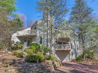 6 Canterbury Rd, Boonton, NJ 07005