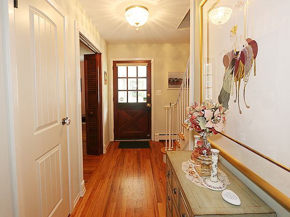 Entry Foyer