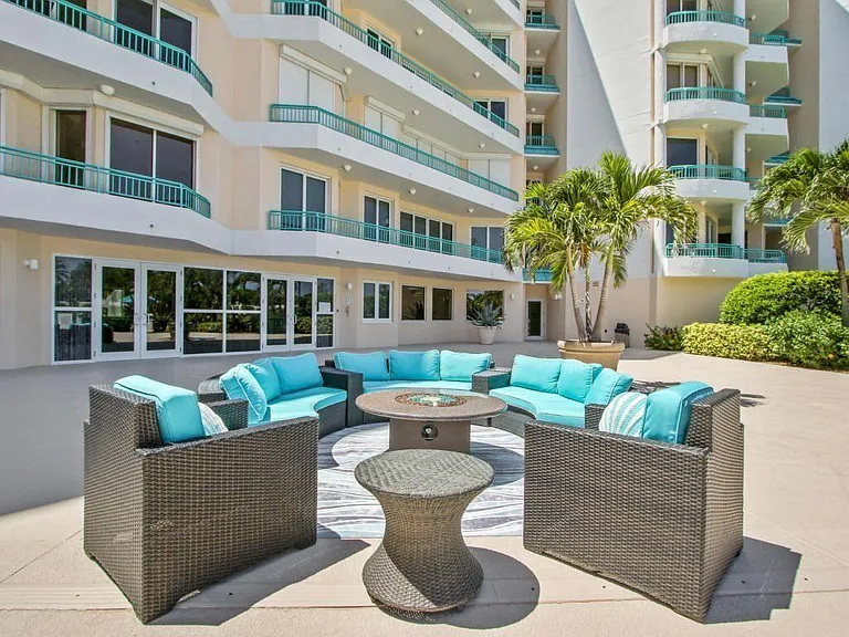 2000 S A1A #405 — Photo 35