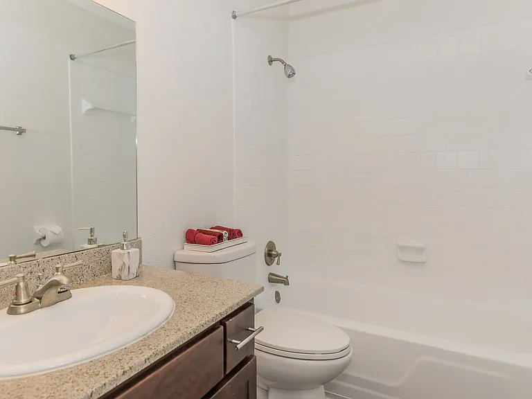 Villas At Braeburn — Photo 73