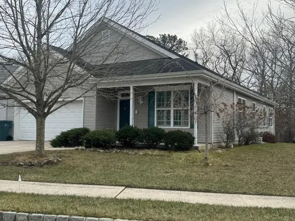 9 Iris Ct, Little Egg Harbor, NJ 08087