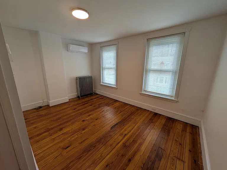 6162 Lawnton St — Photo 14