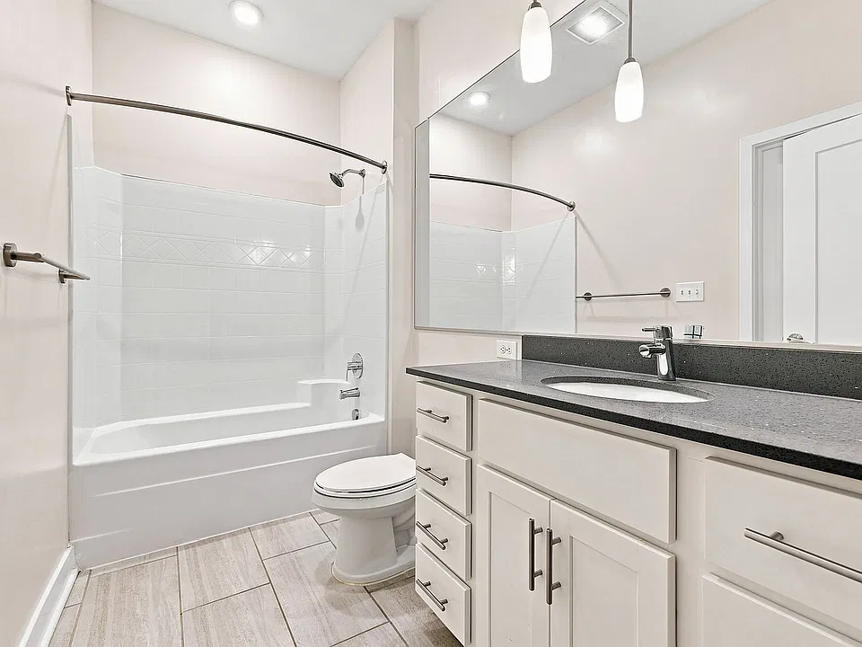 505 Porter St-152
