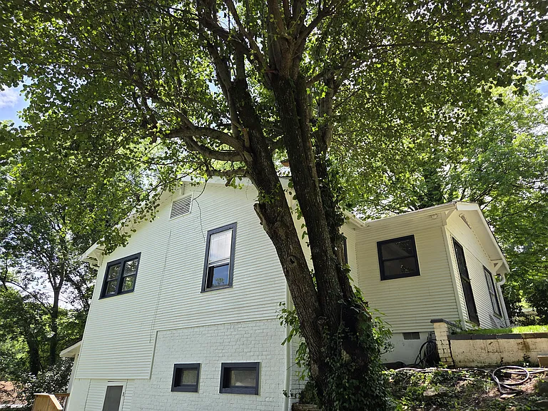 300 Old Mountain Rd — Photo 10