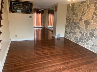2910 Hellerman St, Philadelphia, PA 19149