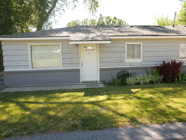 942 Berryman Rd #3 — Photo 1