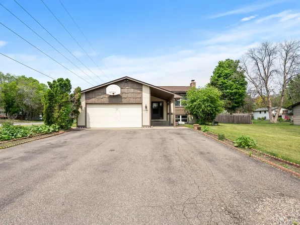 3026 81st Cir N, Brooklyn Park, MN 55444
