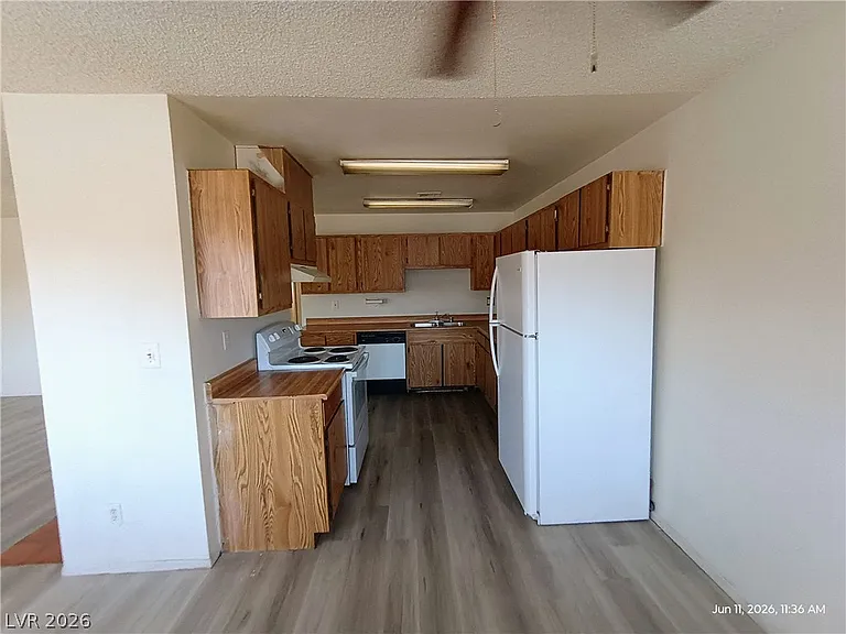 6228 Ilanos Ln #C — Photo 7