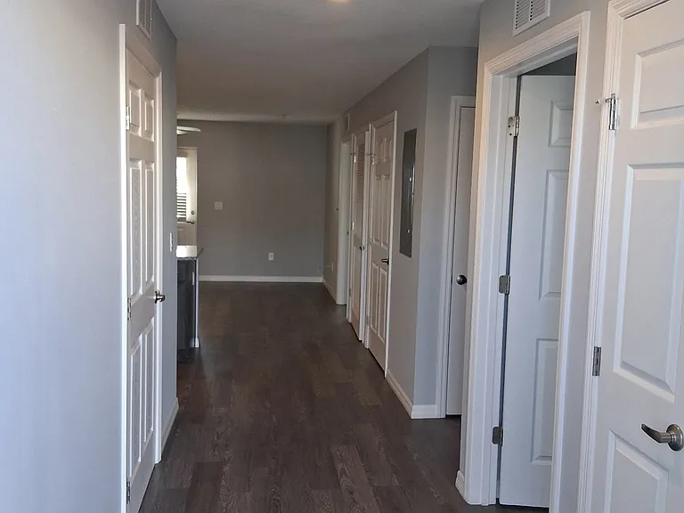 Persimmon Commons — Photo 15