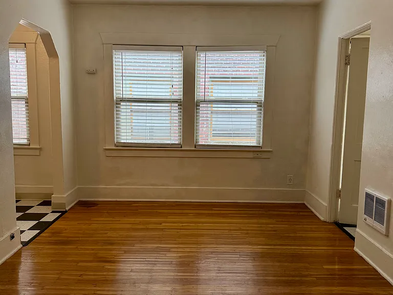 Nordel Apartments — Photo 6