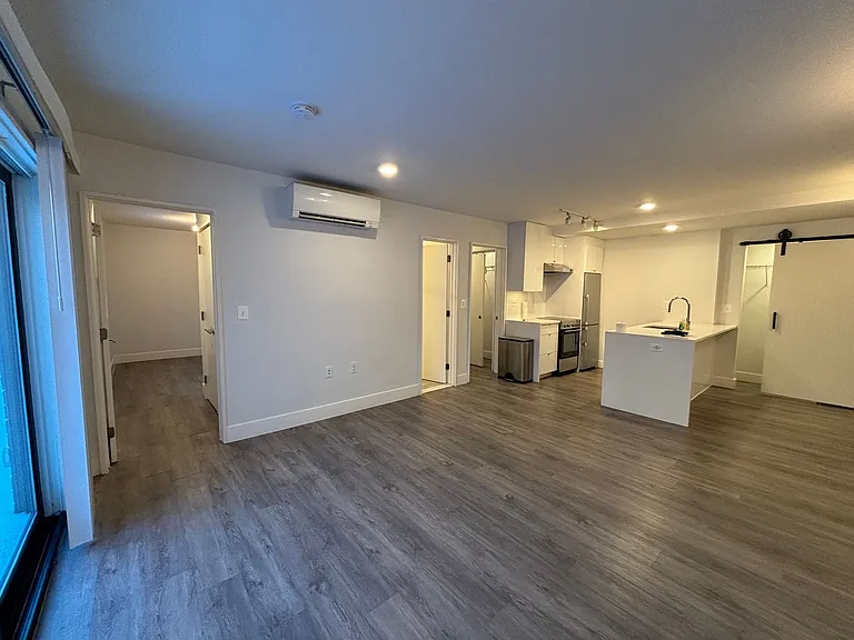 1881 3rd St NW — Photo 34