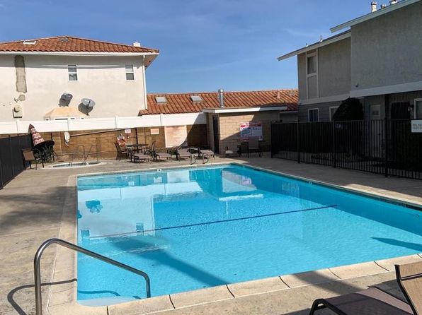 2112 E Vista Way APT 23, Vista, CA 92084