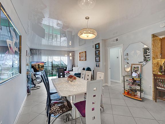 3rd image of 1980 S Ocean Dr APT 5L