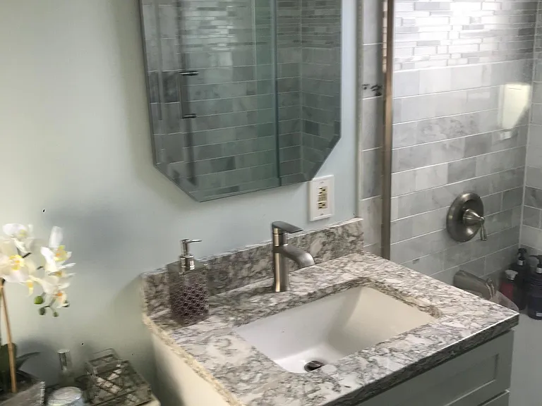 1812 N Queens Ln #217 — Photo 55
