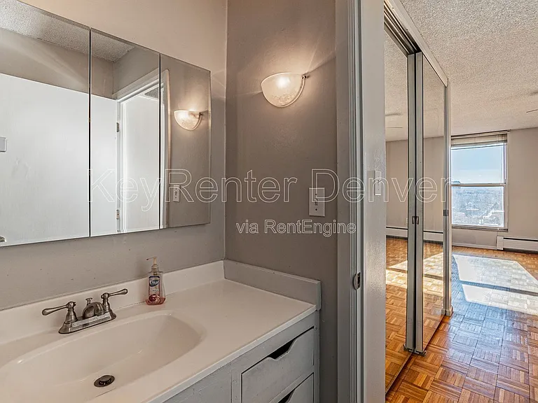 740 N Pearl St #804 — Photo 7