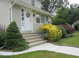 186 Oakwood Ave, Bogota, NJ 07603