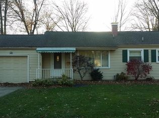 3735 Cumberland Cir, Youngstown, OH