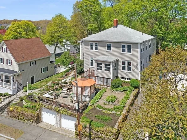 64 Atkins Ave, Lynn, MA 01904