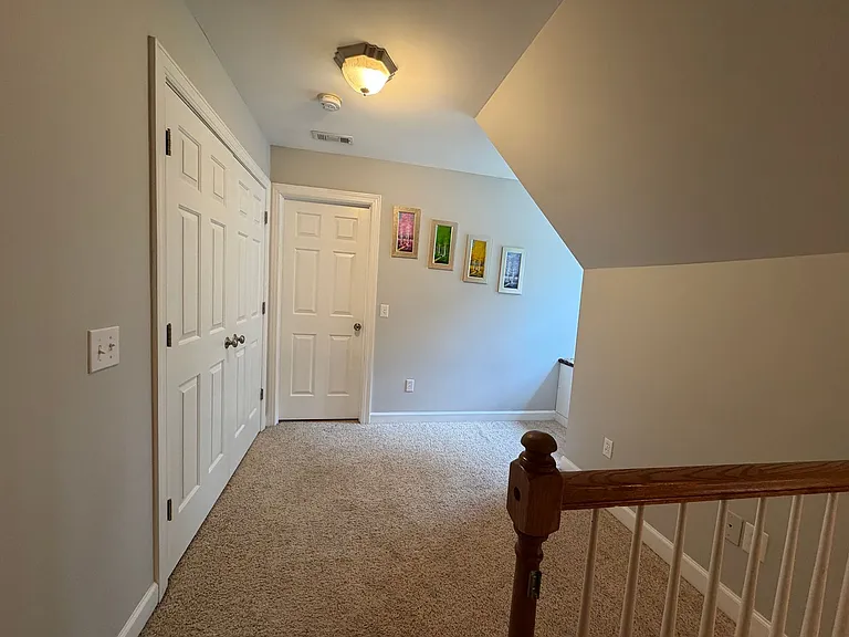 35 Woodbury Ln — Photo 18