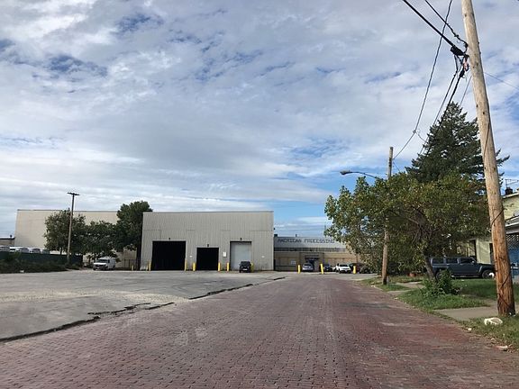 4th image of 1349 E 170th St