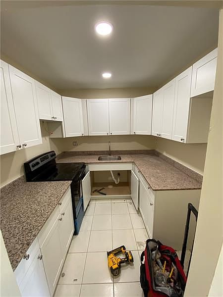 1st image of 201 NW 32nd Ct APT 202