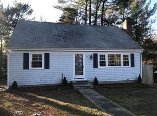33 Heather Ln, Yarmouth Port, MA 02675